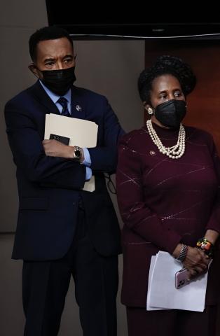 Congressman Mfume and Congresswoman Sheila Jackson Lee